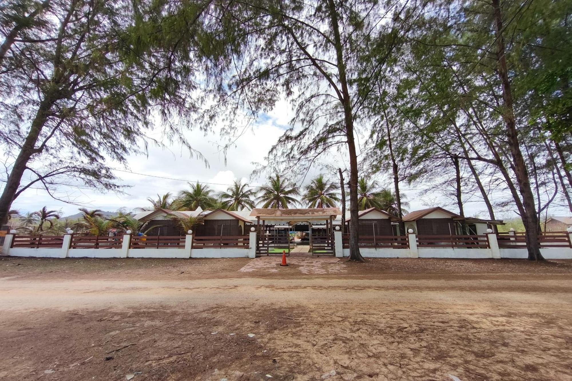Al Safina Kijal Beach Resort Exterior foto