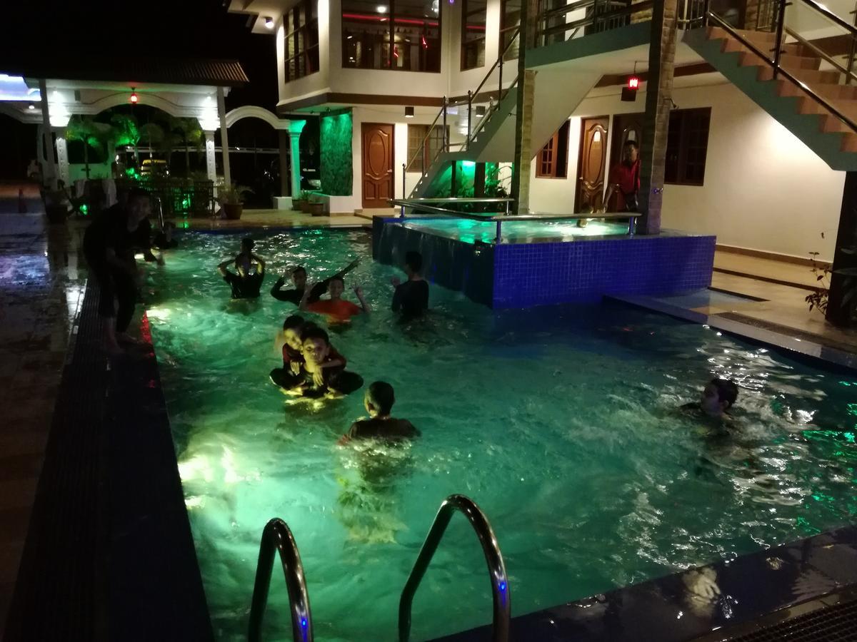 Al Safina Kijal Beach Resort Exterior foto